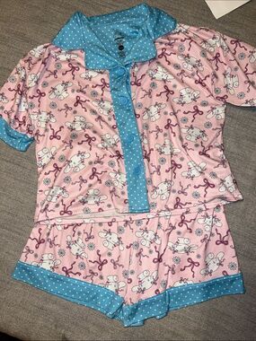 Girls Pink and Blue Short Pajama Set - Cute Bow Animal Print cinnamon roll M 7/8